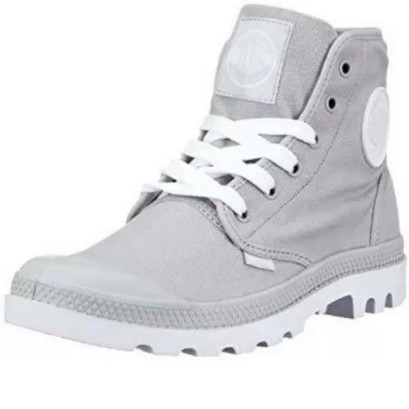 Palladium Shoes - PALLADIUM Women’s Vapor/White Canvas boots